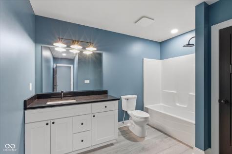 2101 N Wolf Cove Martinsville IN 46151