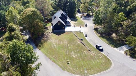 2101 N Wolf Cove Martinsville IN 46151
