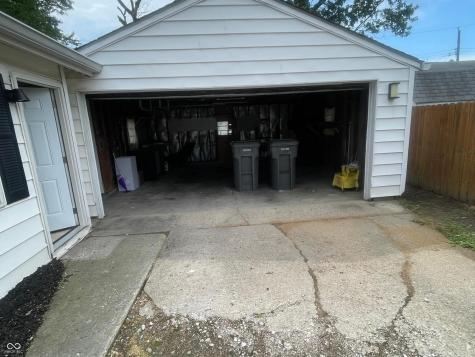 306 S Kenmore Road Indianapolis IN 46219