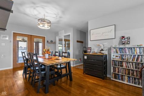 1504 Mcclure Road Columbus IN 47201