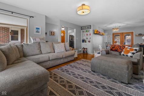 1504 Mcclure Road Columbus IN 47201