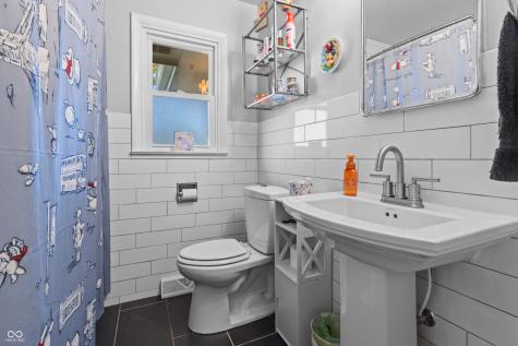 1504 Mcclure Road Columbus IN 47201