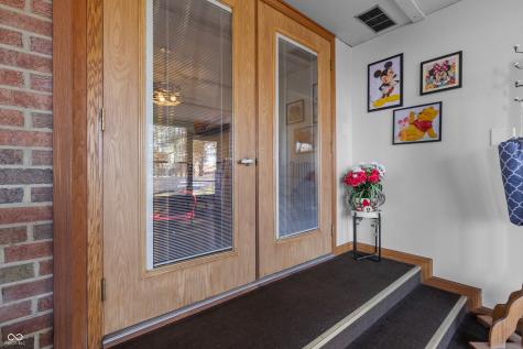 1504 Mcclure Road Columbus IN 47201