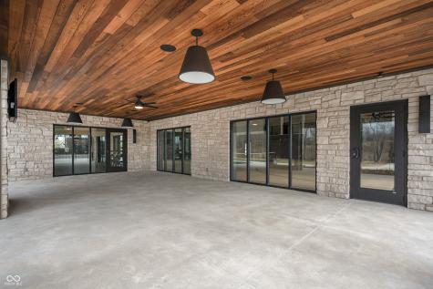 11947 Gray Ghost Way Fishers IN 46040