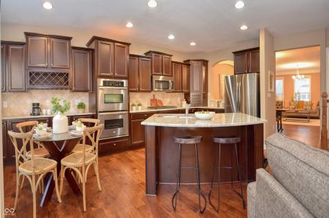 621 Greenford Trail W Carmel IN 46032