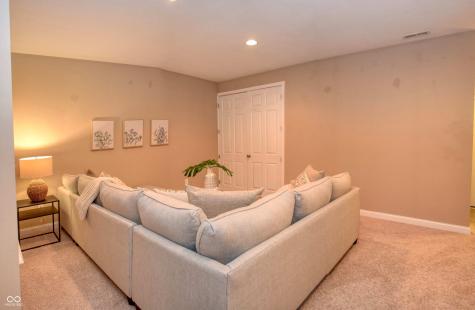 621 Greenford Trail W Carmel IN 46032