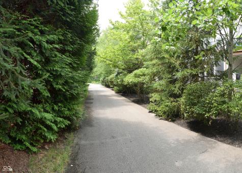 621 Greenford Trail W Carmel IN 46032