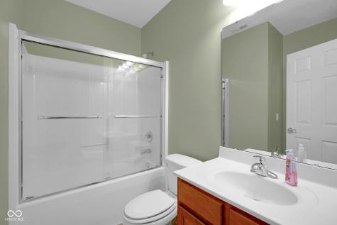 575 Dylan Drive Avon IN 46123