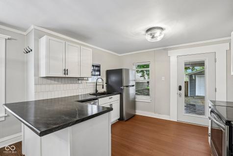 2444 Madison Avenue Indianapolis IN 46225