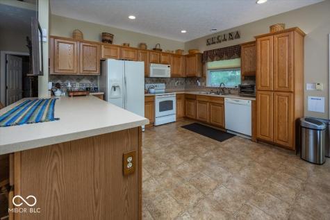 3414 Aylesford Lane Indianapolis IN 46228