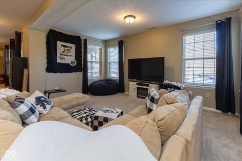 13318 Silverstone Drive Fishers IN 46037
