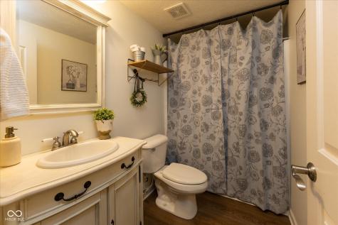 13318 Silverstone Drive Fishers IN 46037