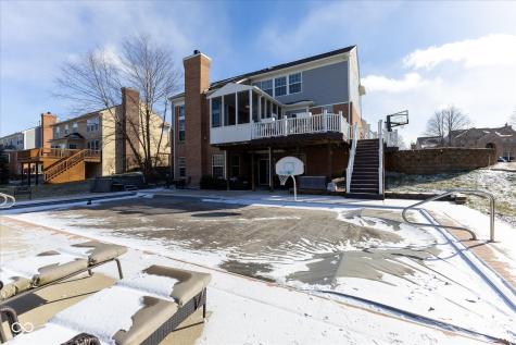 13318 Silverstone Drive Fishers IN 46037