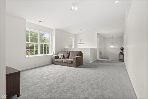 8698 Redditch Drive Avon IN 46123