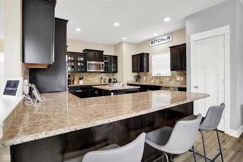 1526 Oakvista Drive Greenwood IN 46143