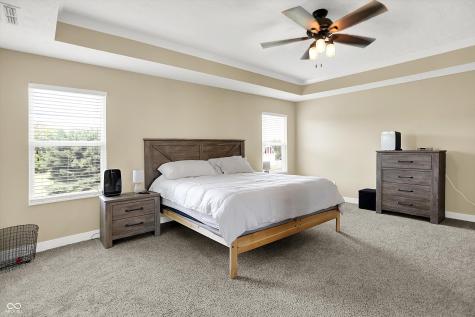 1526 Oakvista Drive Greenwood IN 46143