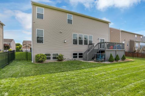 1526 Oakvista Drive Greenwood IN 46143