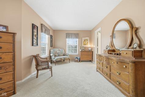 10190 Holly Berry Circle Fishers IN 46038