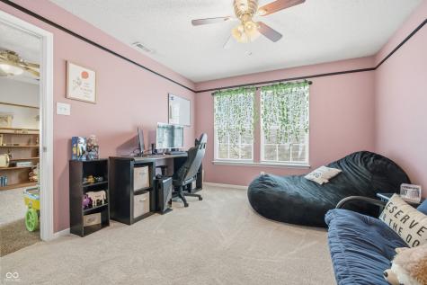 10190 Holly Berry Circle Fishers IN 46038