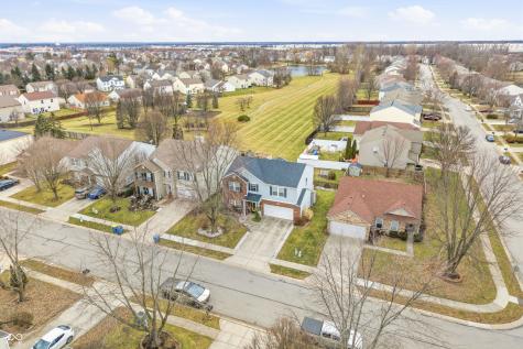 10190 Holly Berry Circle Fishers IN 46038