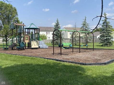 10190 Holly Berry Circle Fishers IN 46038