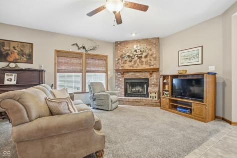 10190 Holly Berry Circle Fishers IN 46038