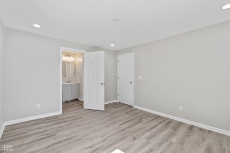 5230 W Legrande Avenue Indianapolis IN 46241