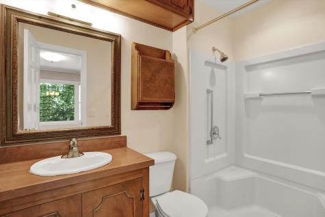 3649 E 71st Street Indianapolis IN 46220