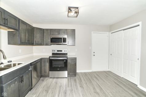 4008 Zinfandel Way Indianapolis IN 46254