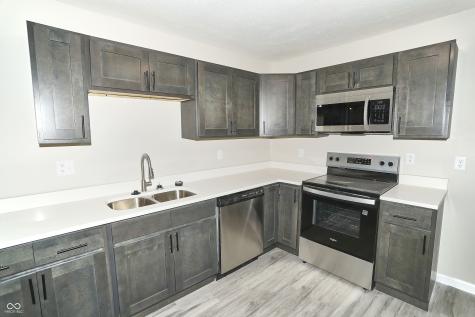 4008 Zinfandel Way Indianapolis IN 46254