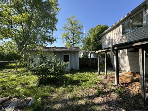827 N Hawthorne Lane Indianapolis IN 46219
