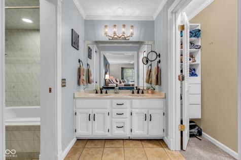 9123 Behner Brook Drive Indianapolis IN 46250