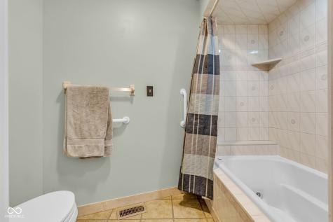 9123 Behner Brook Drive Indianapolis IN 46250