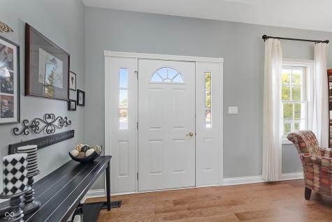 2119 Scarlet Oak Drive Avon IN 46123