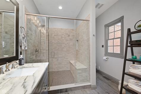 2119 Scarlet Oak Drive Avon IN 46123