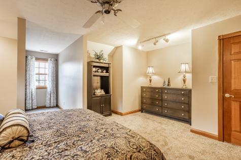 2119 Scarlet Oak Drive Avon IN 46123