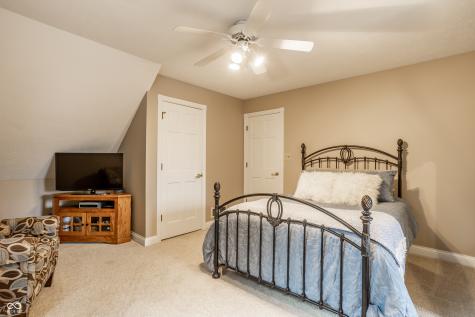 2119 Scarlet Oak Drive Avon IN 46123