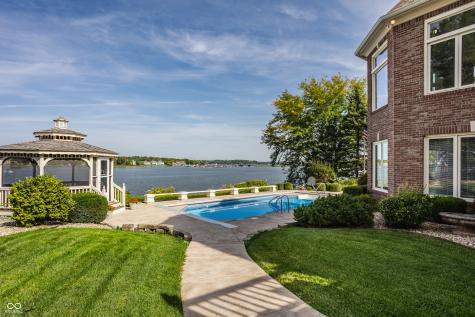 12650 Shorevista Drive Indianapolis IN 46236