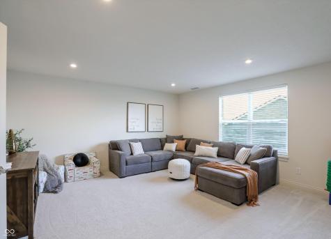 702 Whispering Oaks Drive Carmel IN 46032