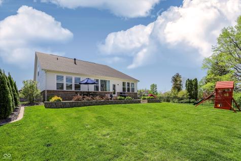 702 Whispering Oaks Drive Carmel IN 46032