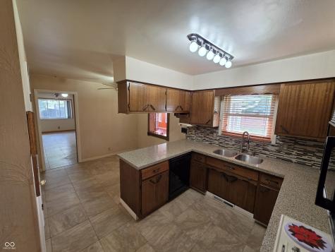 6362 Breamore Road Indianapolis IN 46220
