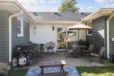 126 Illinois Street Shirley IN 47384