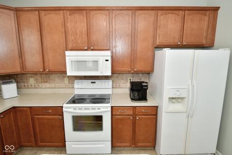 2080 Heathermor Drive Avon IN 46123