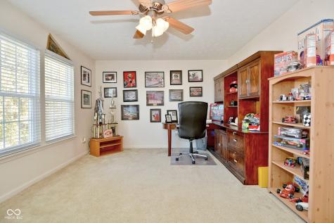 2080 Heathermor Drive Avon IN 46123