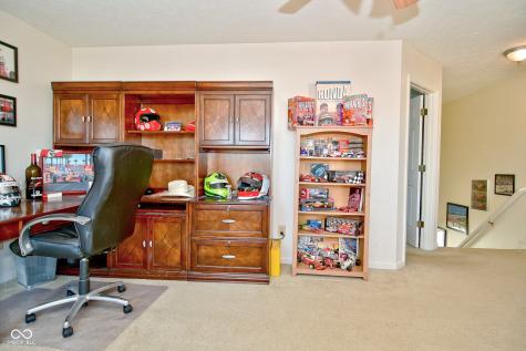 2080 Heathermor Drive Avon IN 46123