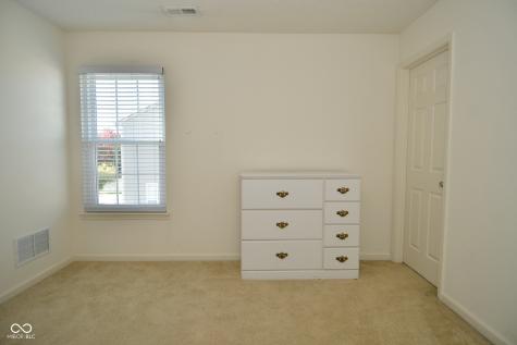 2080 Heathermor Drive Avon IN 46123