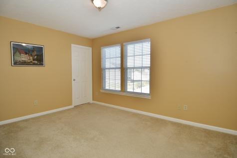 2080 Heathermor Drive Avon IN 46123