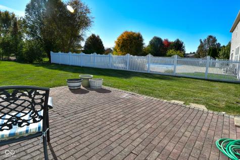 2080 Heathermor Drive Avon IN 46123