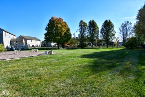 2080 Heathermor Drive Avon IN 46123