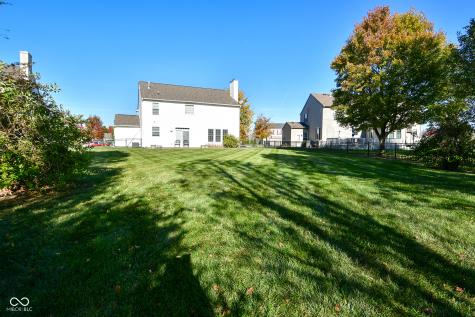 2080 Heathermor Drive Avon IN 46123